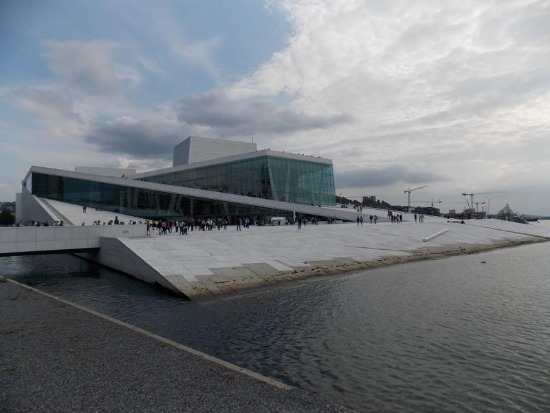 Hvem er det? La mystérieuse Madame Butterfly à l`Oslo Operaen