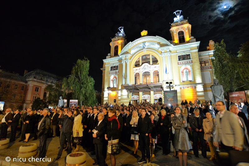 Opera Naţională Română din Cluj-Napoca a inaugurat inscripţia propriei denumiri pe faţada clădirii teatrului
