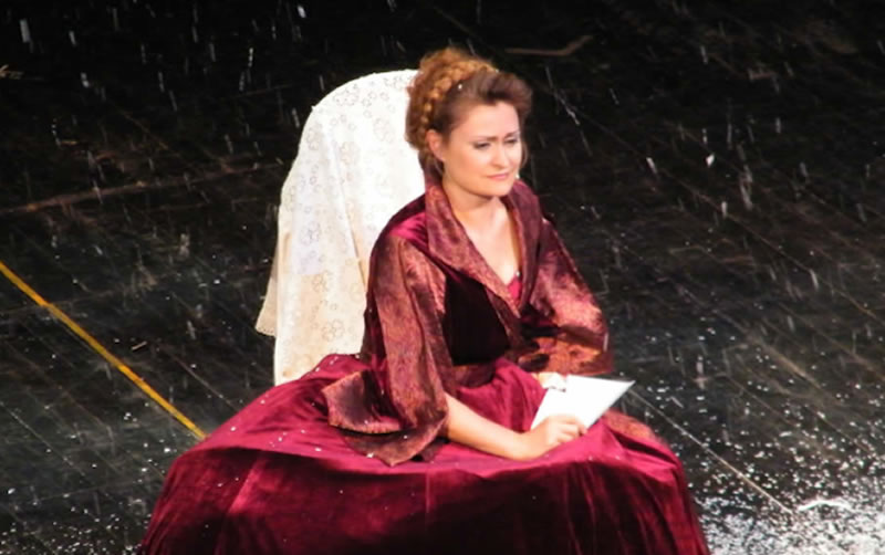 Iulia Isaev, succes pe scena Operei Metropolitan din New York